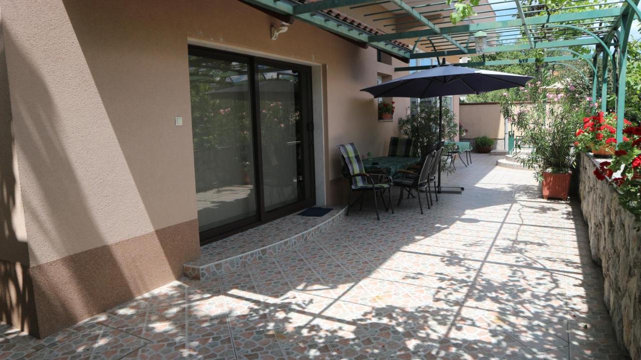 Apartments Komel II أوباتيا المظهر الخارجي الصورة