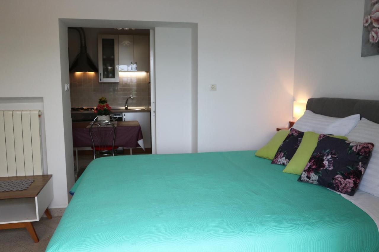 Apartments Komel II أوباتيا المظهر الخارجي الصورة