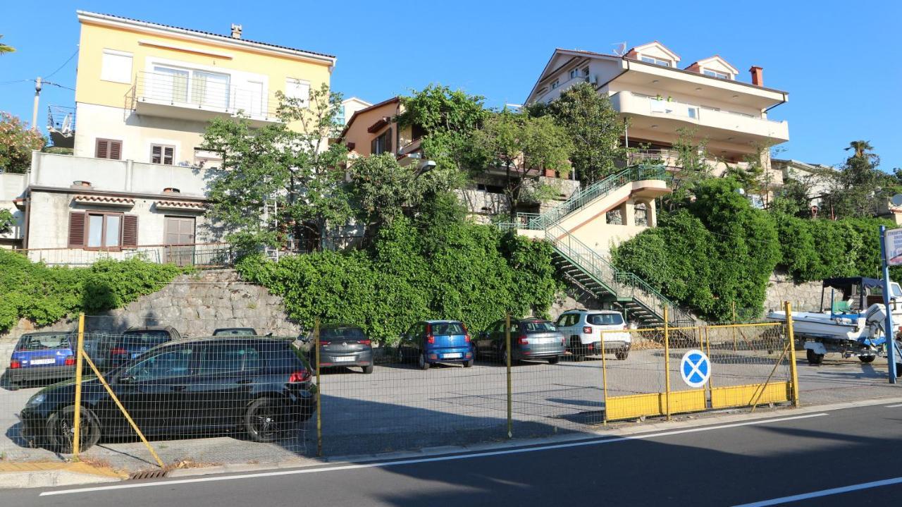 Apartments Komel II أوباتيا المظهر الخارجي الصورة